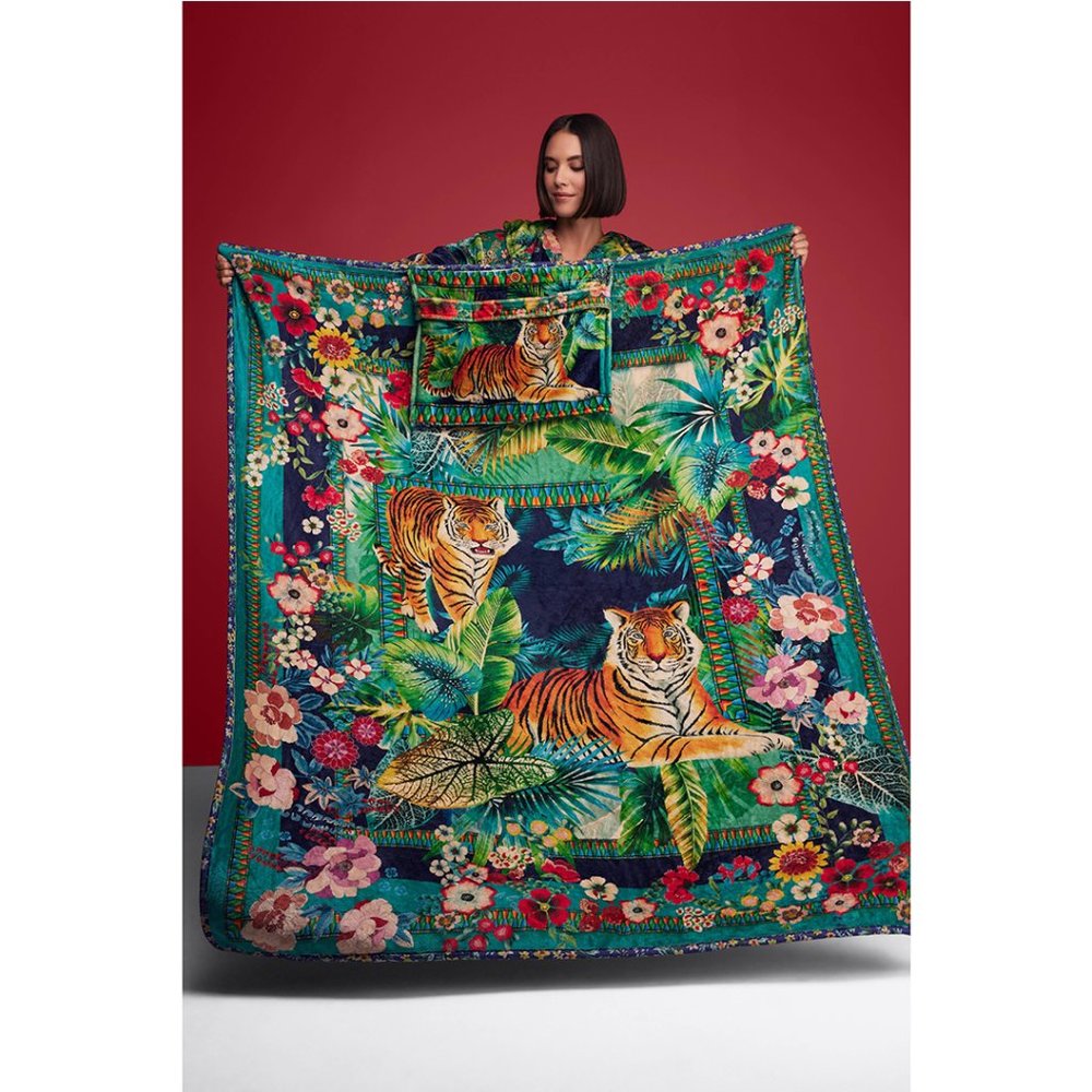 Johnny Was Tigres Travel Blanket Cream Reversible Blue Floral Home Lounge NEW